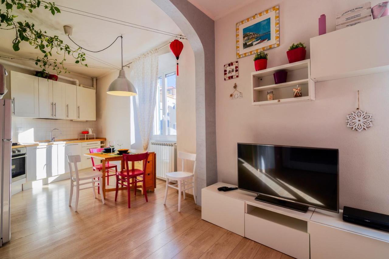 Casa Zaretta Apartment อิมเปรีอา ภายนอก รูปภาพ
