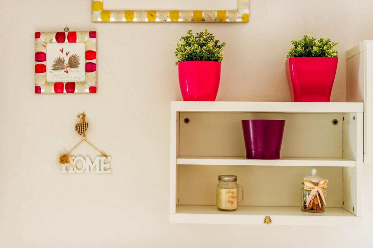 Casa Zaretta Apartment อิมเปรีอา ภายนอก รูปภาพ